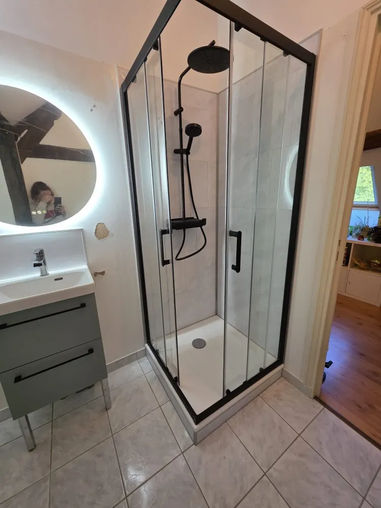 Douche et évier